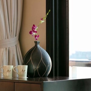 Orchid vase decor in the Royal Suite